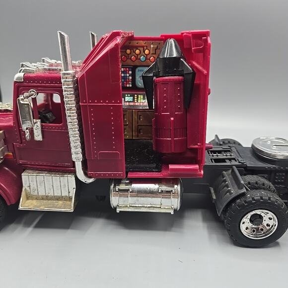 Vintage Kenner 1985 M.A.S.K. Rhino Matt Trakker / Bruce Sato Working - Picture 6 of 16